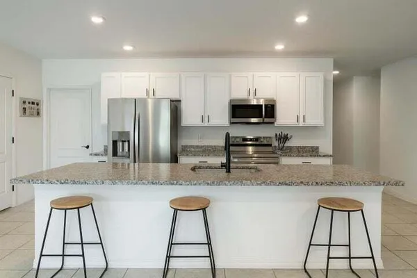 $2,600 | 1963 Southwest Import Drive, Port St. Lucie, FL 34953