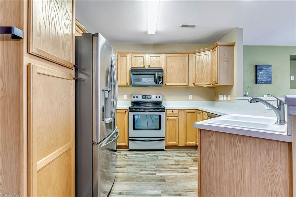 2133 Burton Run Road High Point, NC 27262 - Photo 10 of 28 Gallery Image 10
