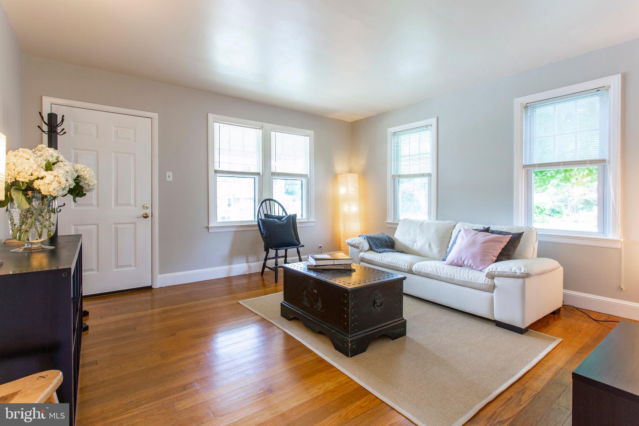1720 Larkin Road Upper Chichester, PA 19061 - Photo 2 of 36 Gallery Image 2