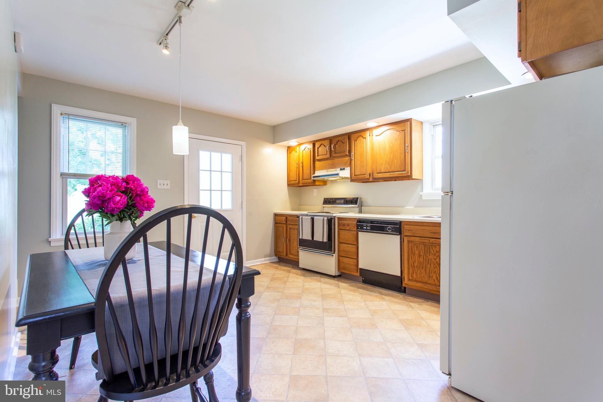 1720 Larkin Road Upper Chichester, PA 19061 - Photo 13 of 36 Gallery Image 13