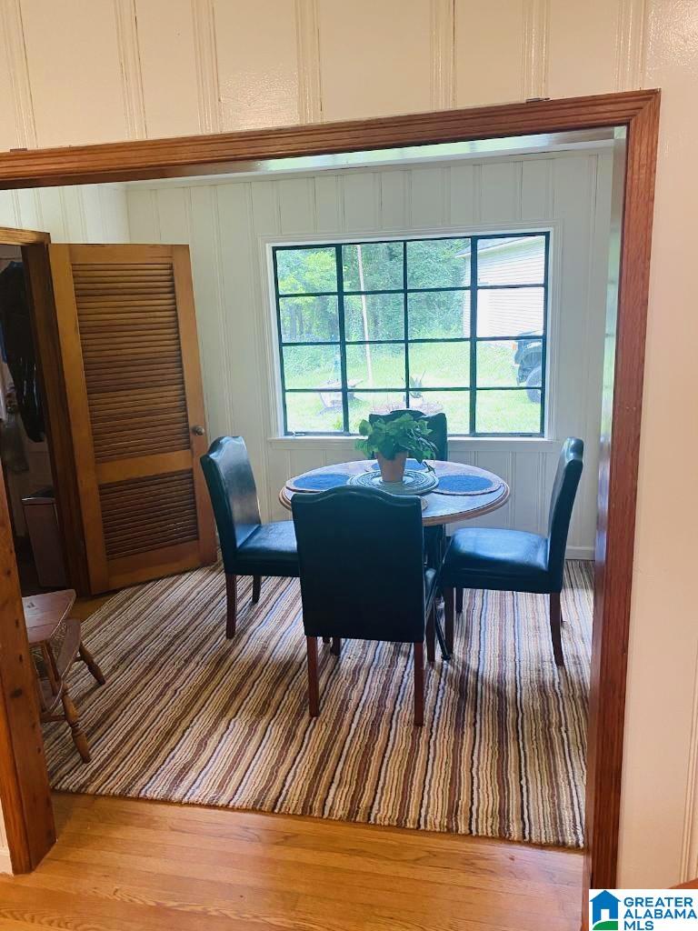 304 Sun Valley Road Birmingham, AL 35215 - Photo 8 of 13