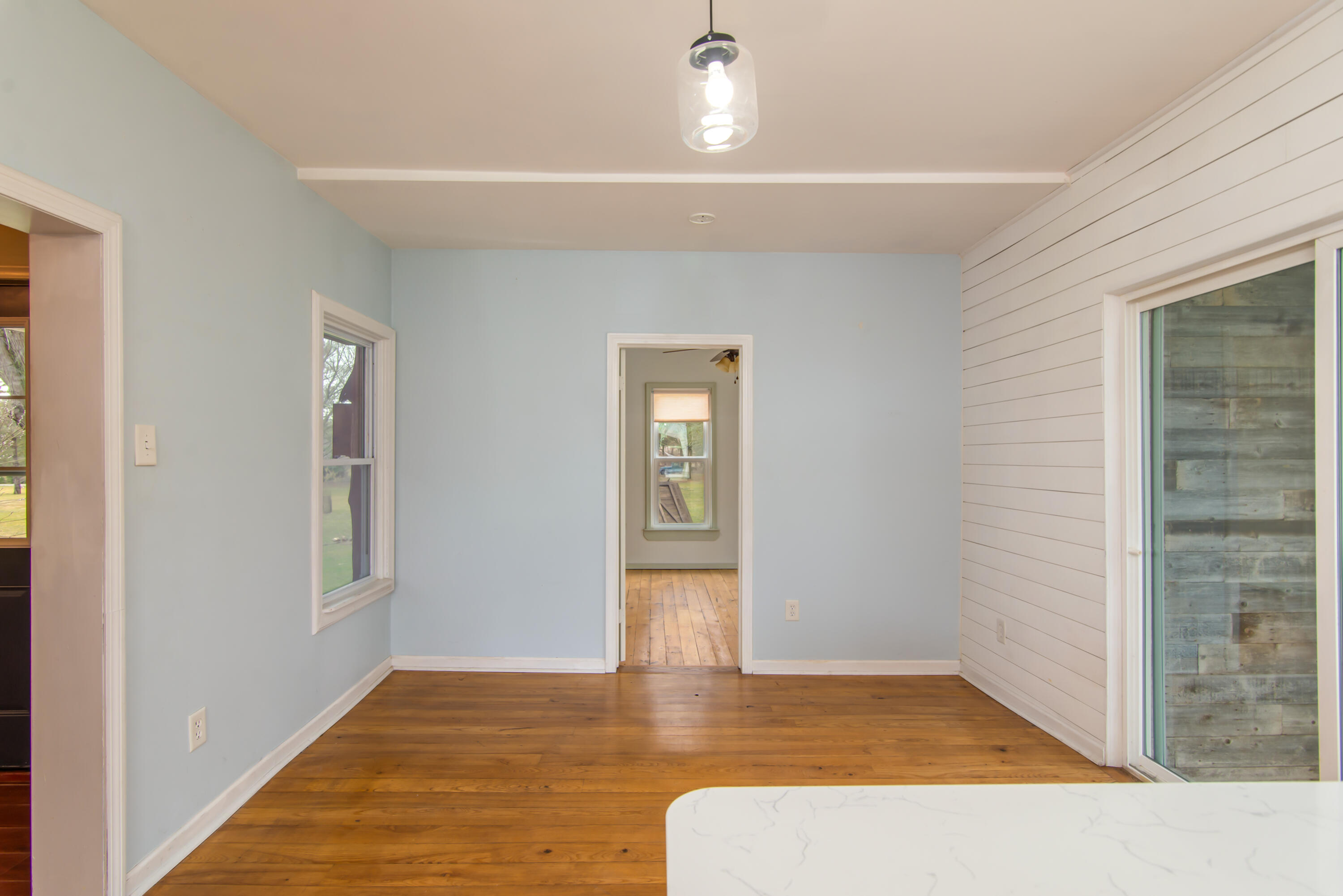 41411 Little Road Clinton Township, MI 48036 - Photo 14 of 38 14
