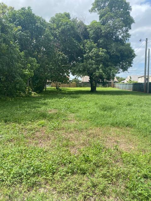 5573 3rd Road Lake Worth, FL 33467 - Photo 23 of 24 IMG_5507