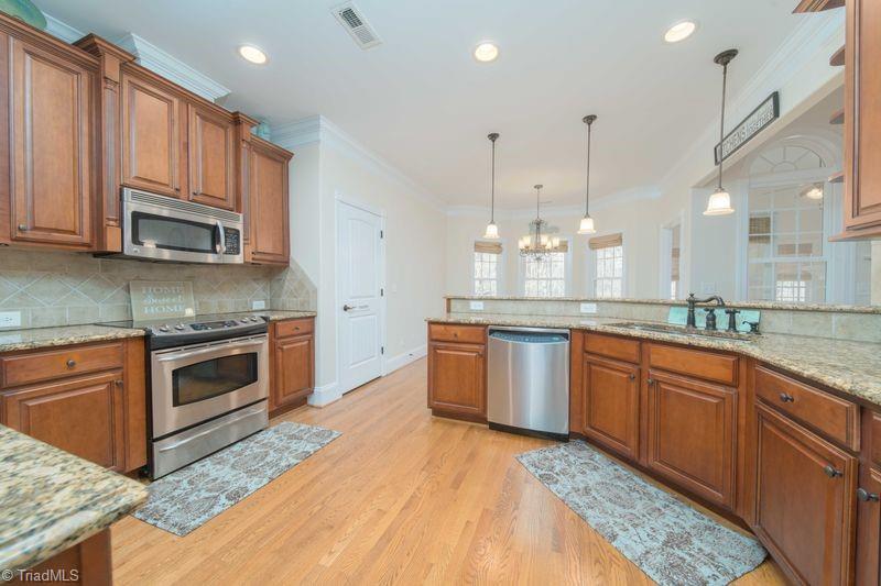 5622 Vance Ridge Court Belews Creek, NC 27009 - Photo 14 of 49