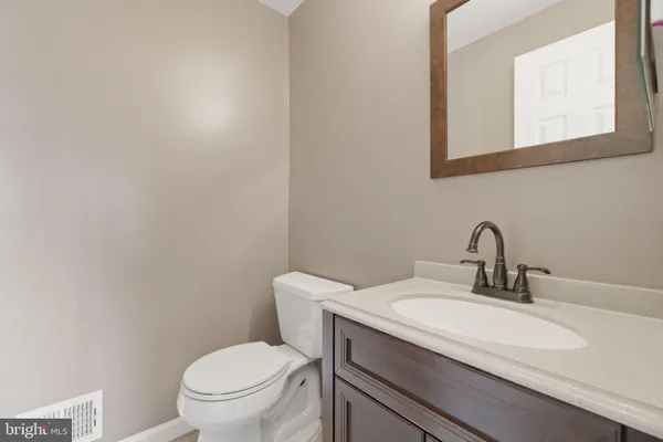 $480,000 | 614 Giles Place, Sterling, VA 20164