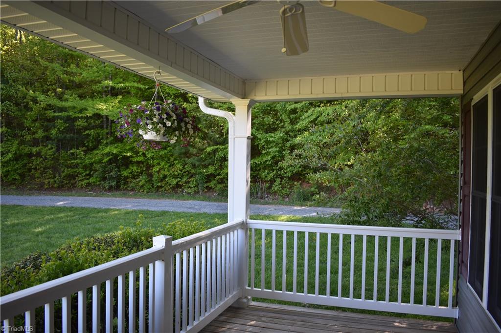 10942 Haystack Road Thurmond, NC 28683 - Photo 13 of 29 Gallery Image 13