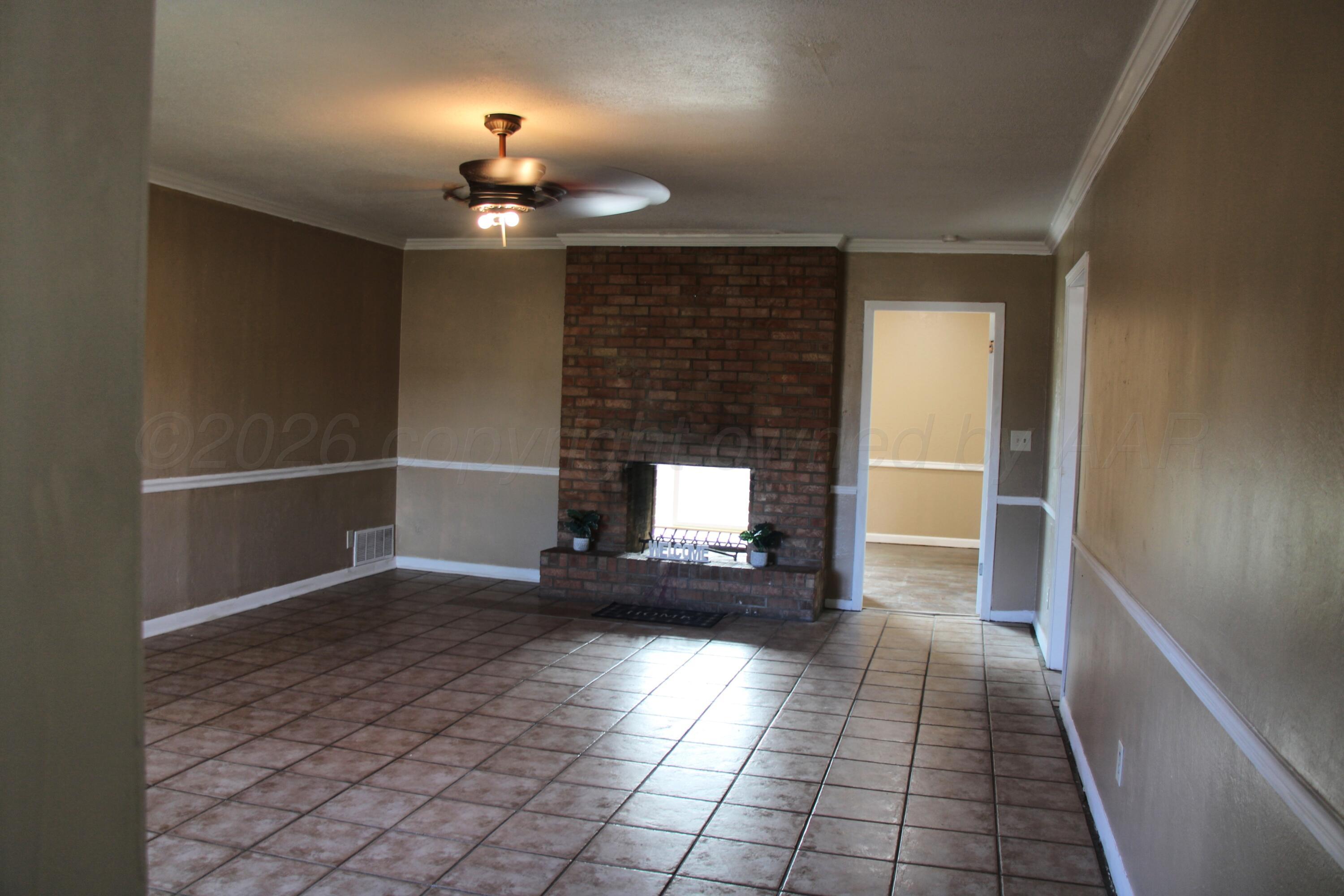 4203 South Bonham Street Amarillo, TX 79110 - Photo 2 of 11 IMG_3289