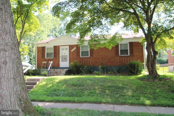 $2,895 | 12010 Ashley Drive, Rockville, MD 20852