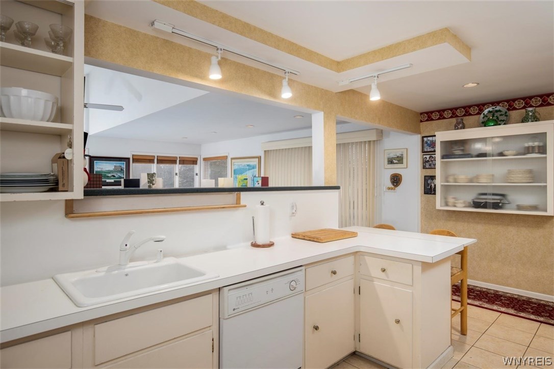 81 Middlesex Road Buffalo, NY 14216 - Photo 8 of 18