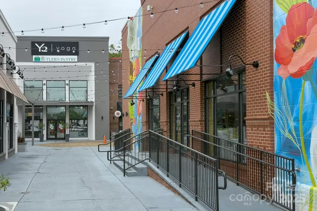 $188,500 | 918 McAlway Road, Unit D, Charlotte, NC 28211