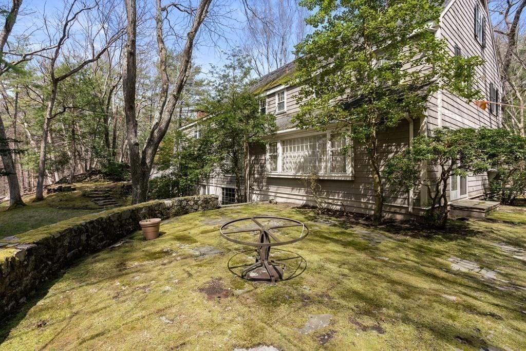 195 Meadowbrook Road Weston, MA 02493 - Photo 24 of 30