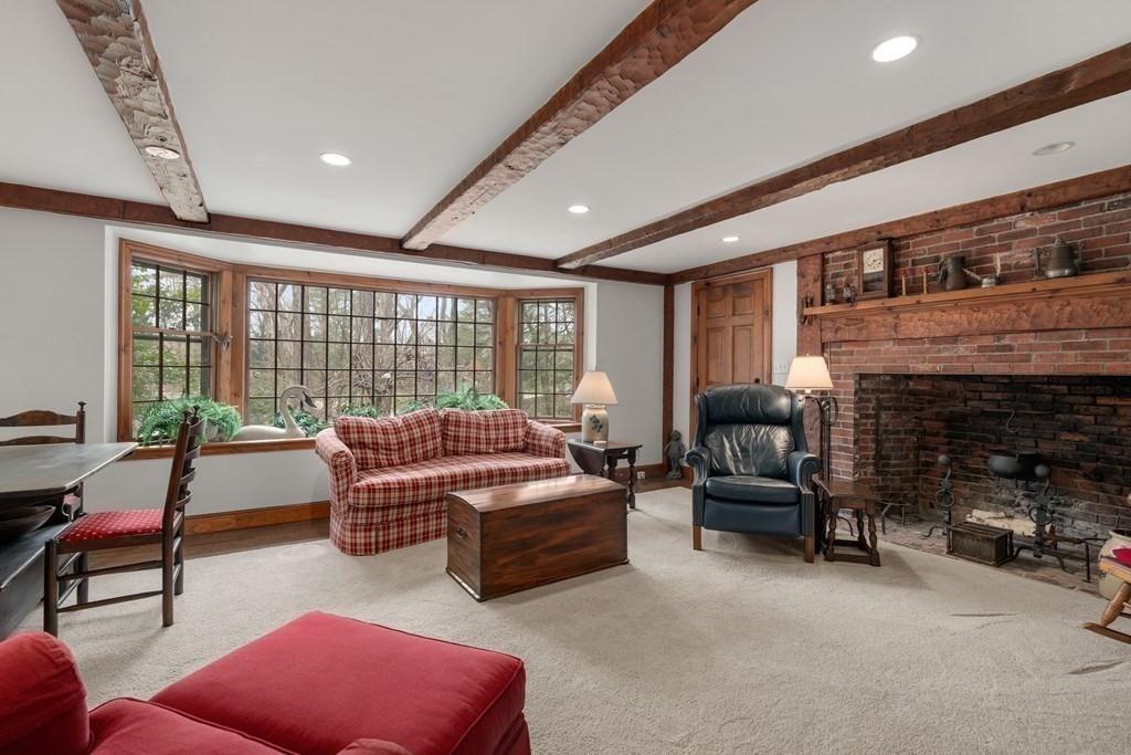 195 Meadowbrook Road Weston, MA 02493 - Photo 6 of 30