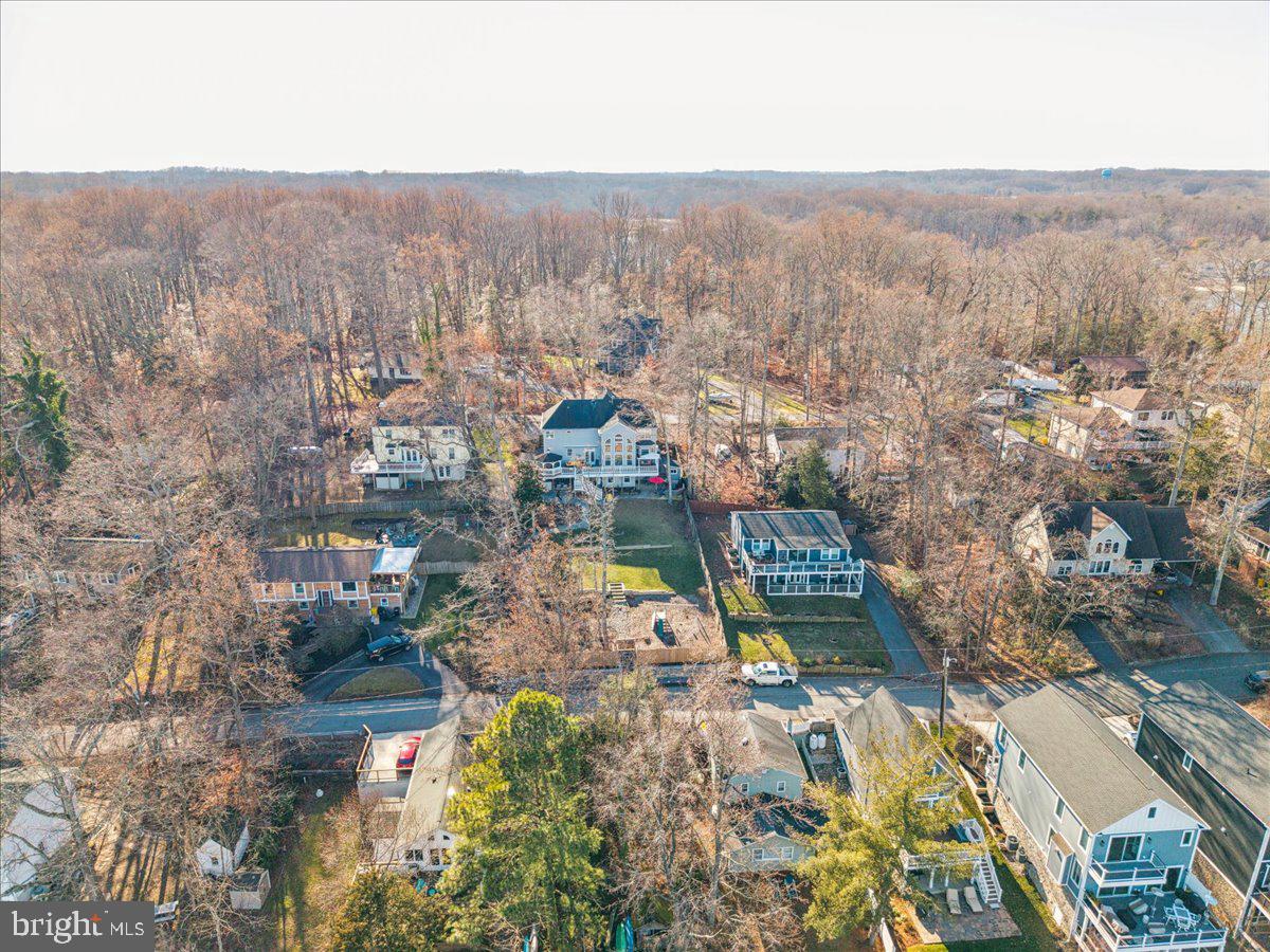 3325 Glebe Drive Edgewater, MD 21037 - Photo 72 of 84 an aerial view of multiple house
