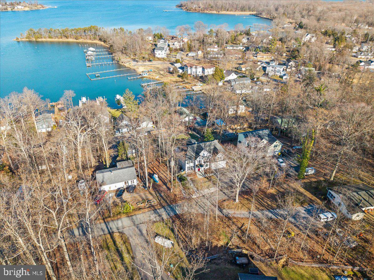 3325 Glebe Drive Edgewater, MD 21037 - Photo 74 of 84 an aerial view of multiple house