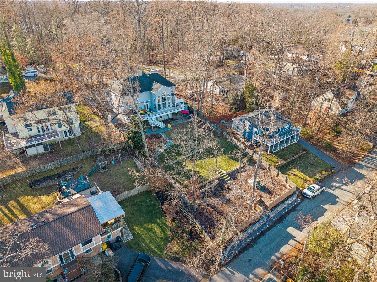 3325 Glebe Drive Edgewater, MD 21037 - Photo 75 of 84 an aerial view of residential houses with outdoor space
