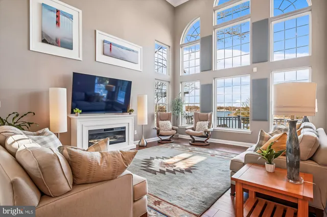 $1,195,000 | 3325 Glebe Drive, Edgewater, MD 21037