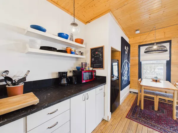 $549,000 | 37 Robinson Avenue, Rochester, VT 05767