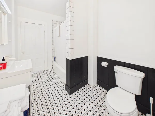 $549,000 | 37 Robinson Avenue, Rochester, VT 05767