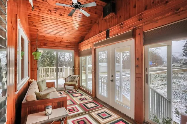 $375,000 | 955 Woodside Avenue, Ellwood City, PA 16117