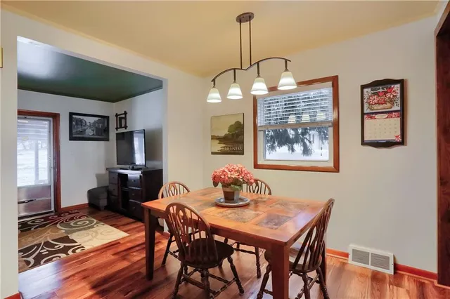 $375,000 | 955 Woodside Avenue, Ellwood City, PA 16117