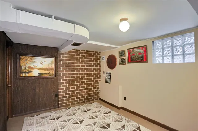 $375,000 | 955 Woodside Avenue, Ellwood City, PA 16117