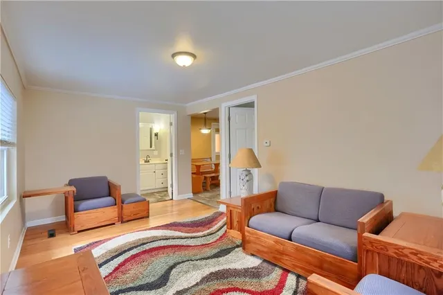 $375,000 | 955 Woodside Avenue, Ellwood City, PA 16117