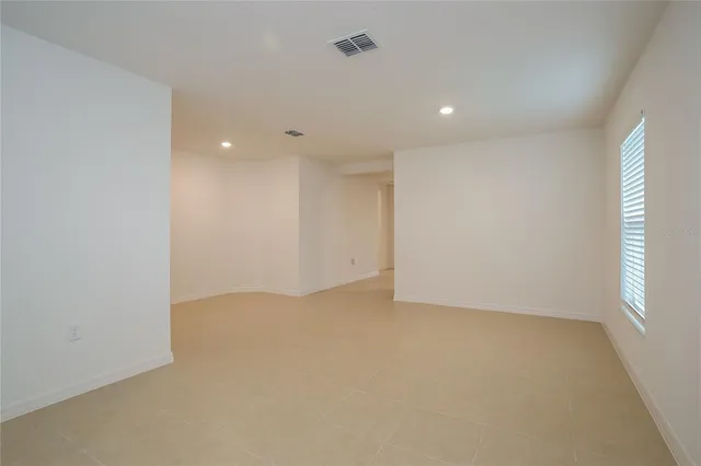 $2,195 | 1378 Brenway Drive, Mascotte, FL 34753