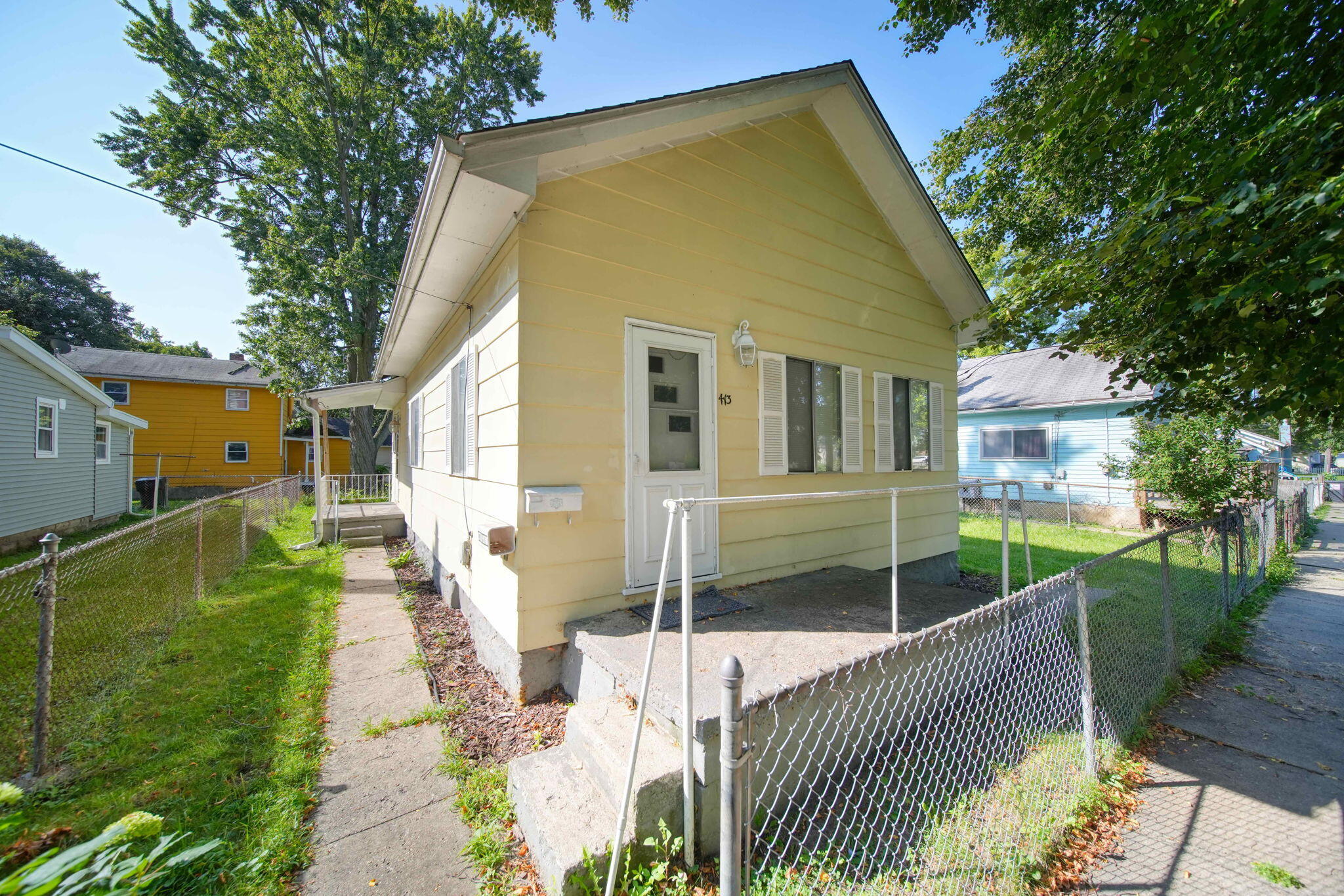 413 Quarry Street Jackson, MI 49201 - Photo 1 of 32 2-web-or-mls-DSC04167_HDR
