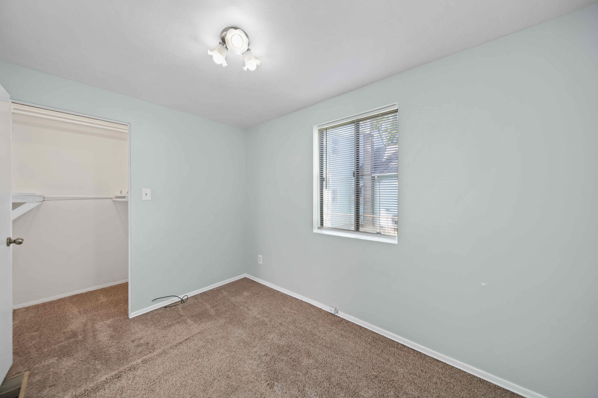 413 Quarry Street Jackson, MI 49201 - Photo 25 of 32 Bedroom #3