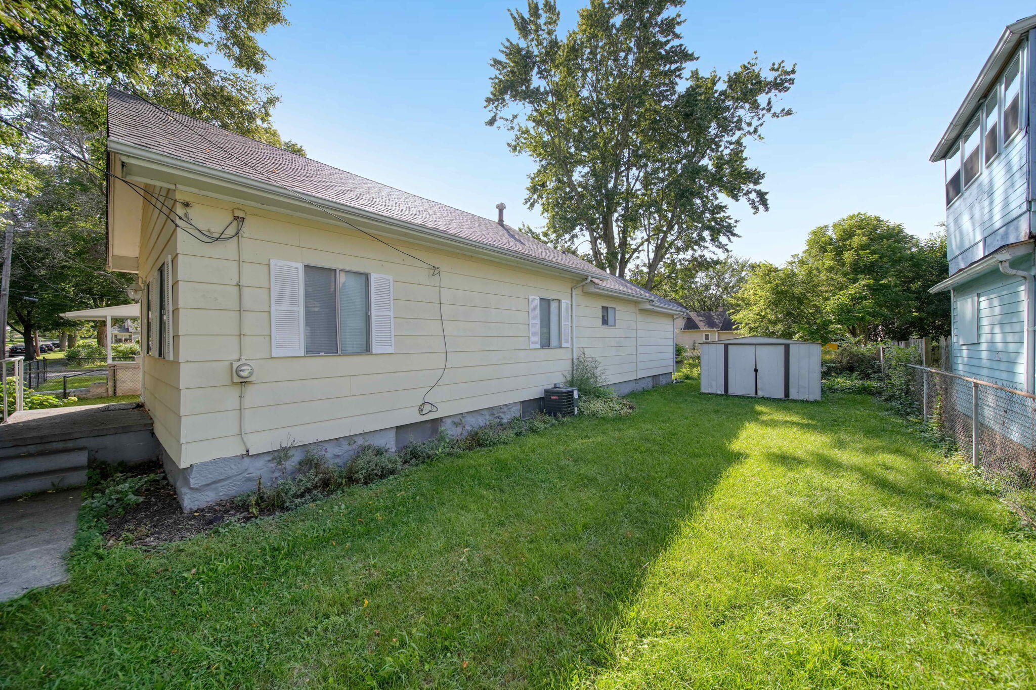 413 Quarry Street Jackson, MI 49201 - Photo 6 of 32 32-web-or-mls-DSC04139_HDR