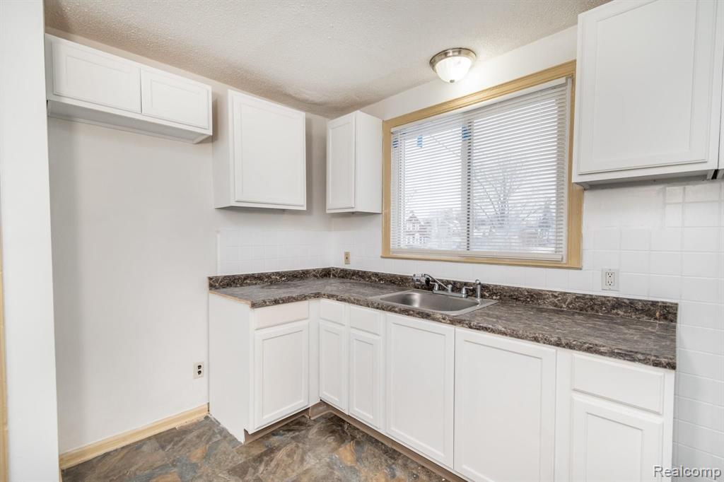 8701 West Seven Mile Road Detroit, MI 48221 - Photo 11 of 20