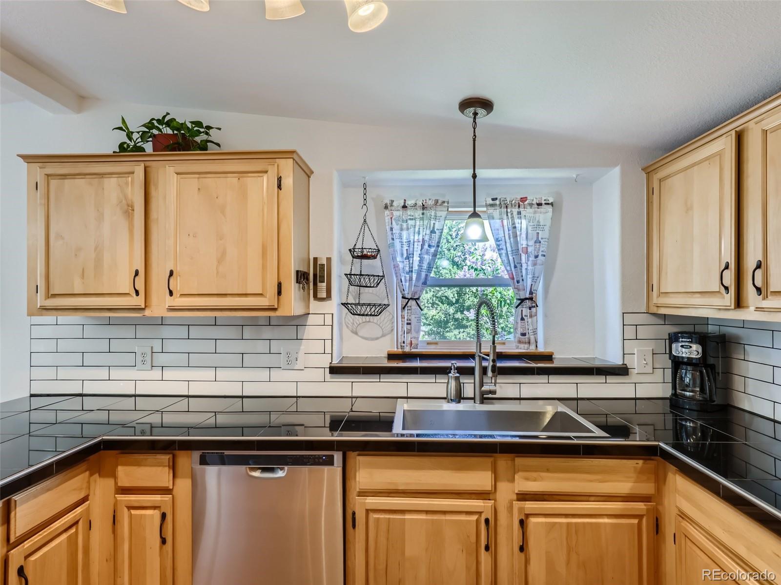11328 Ranch Elsie Road Golden, CO 80403 - Photo 10 of 35 Gallery Image 10
