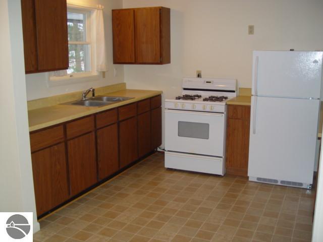19160 Cedar Run Road Traverse City, MI 49684 - Photo 2 of 25 1732273-1.JPG