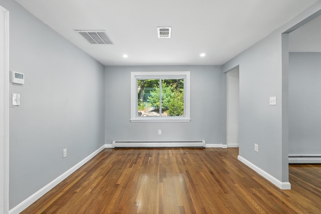 33 Park Road Lynn, MA 01904 - Photo 13 of 37 Gallery Image 13