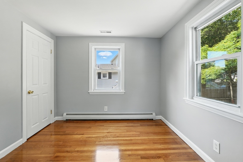 33 Park Road Lynn, MA 01904 - Photo 15 of 37 Gallery Image 15
