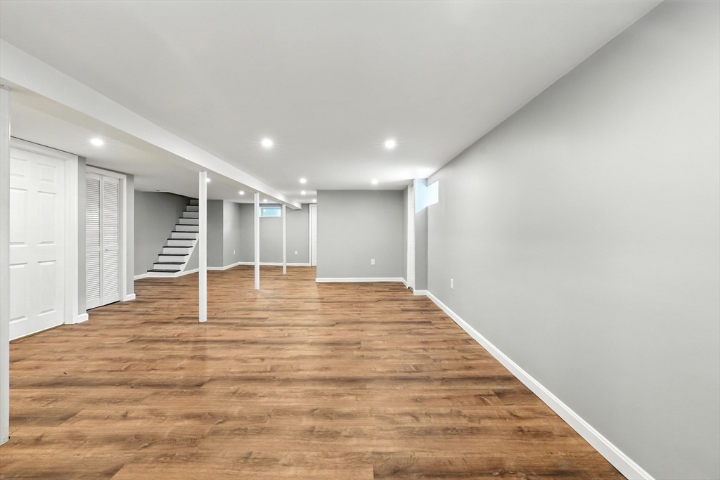 33 Park Road Lynn, MA 01904 - Photo 25 of 37 Gallery Image 25