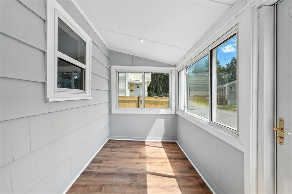 33 Park Road Lynn, MA 01904 - Photo 27 of 37 Gallery Image 27