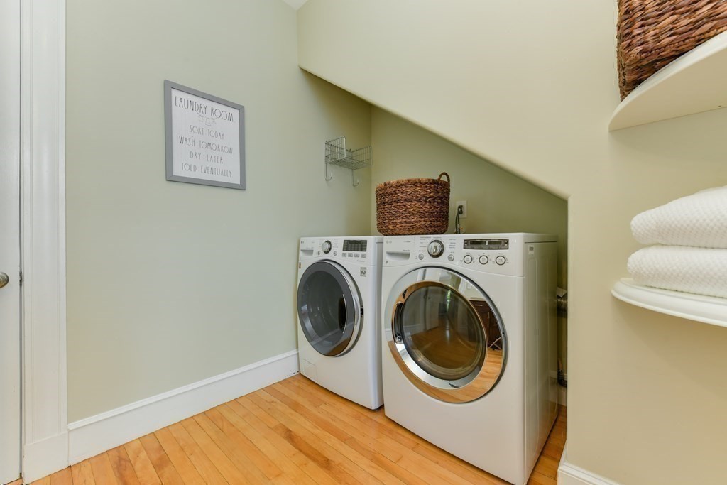 26 Ossipee Road, Unit 2 Somerville, MA 02144 - Photo 14 of 28 Gallery Image 14
