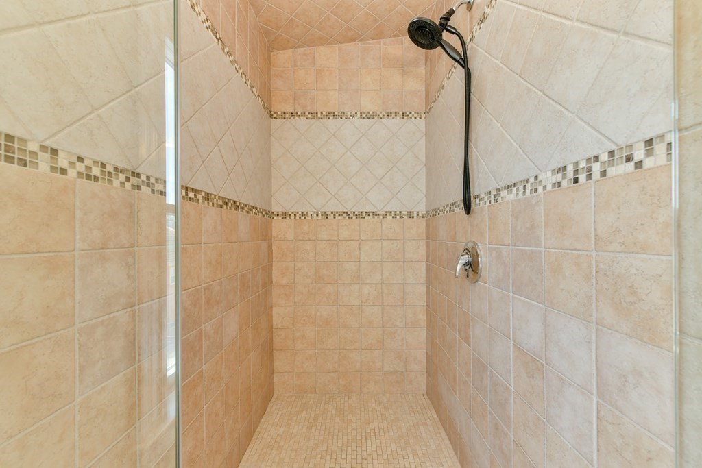 26 Ossipee Road, Unit 2 Somerville, MA 02144 - Photo 20 of 28 Gallery Image 20
