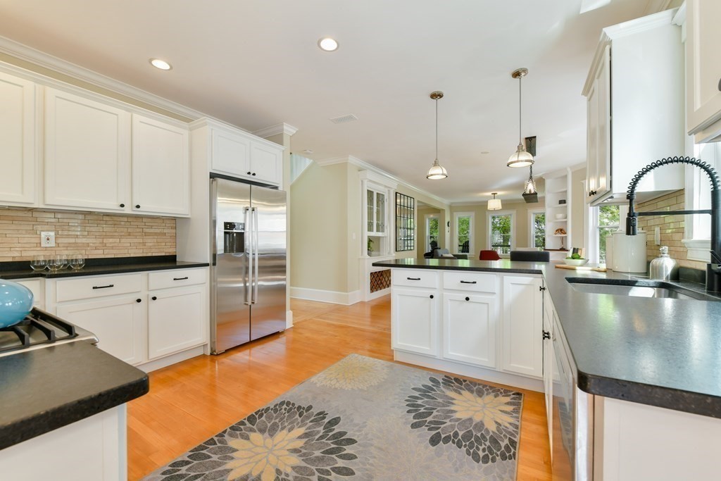 26 Ossipee Road, Unit 2 Somerville, MA 02144 - Photo 6 of 28 Gallery Image 6