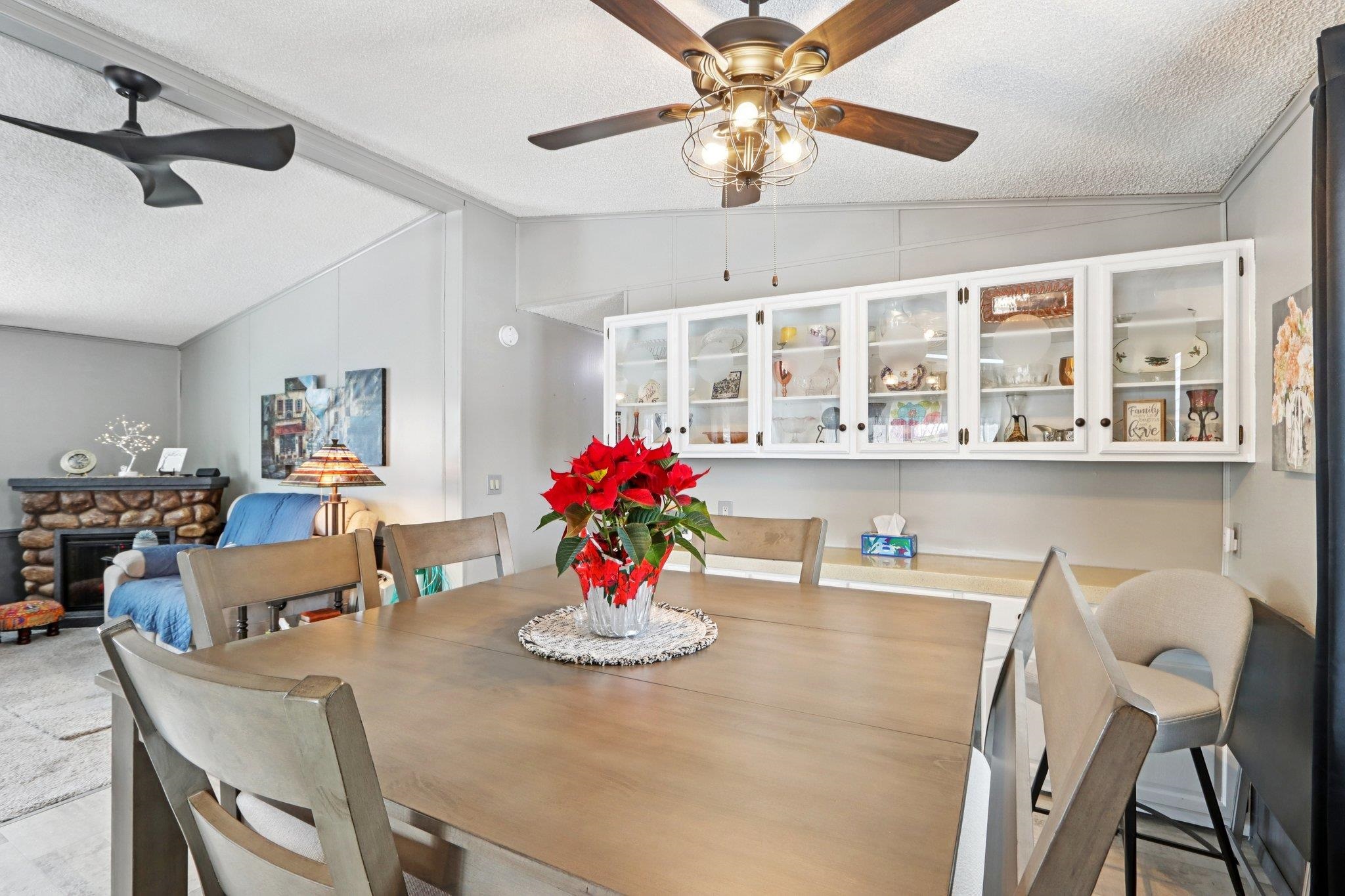 412 Oak Lodge Road Waterford, WI 53185 - Photo 14 of 42