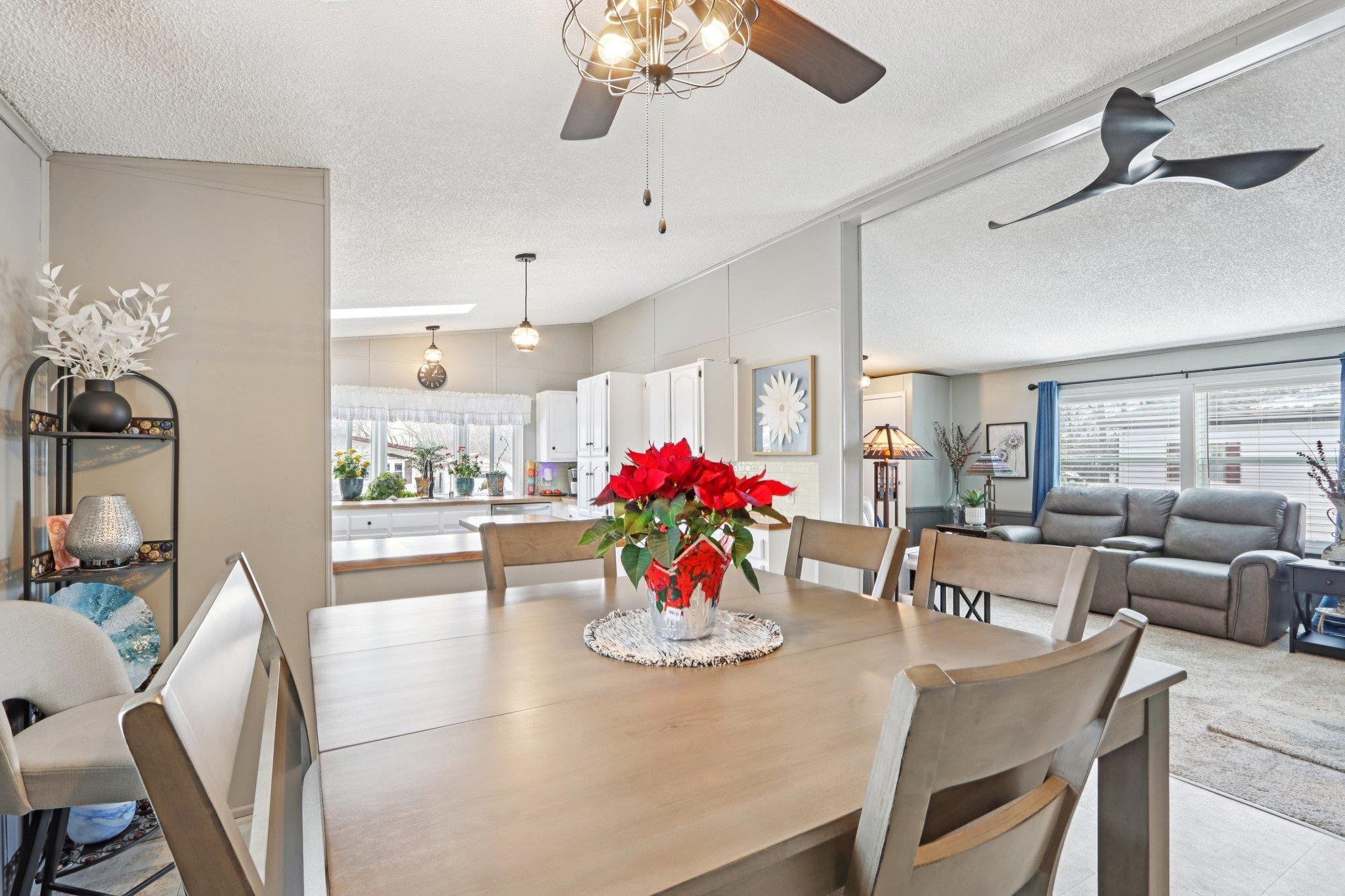 412 Oak Lodge Road Waterford, WI 53185 - Photo 15 of 42