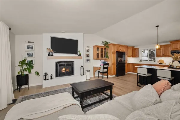 $849,000 | 513 East Silver Pines Court, Colbert, WA 99005