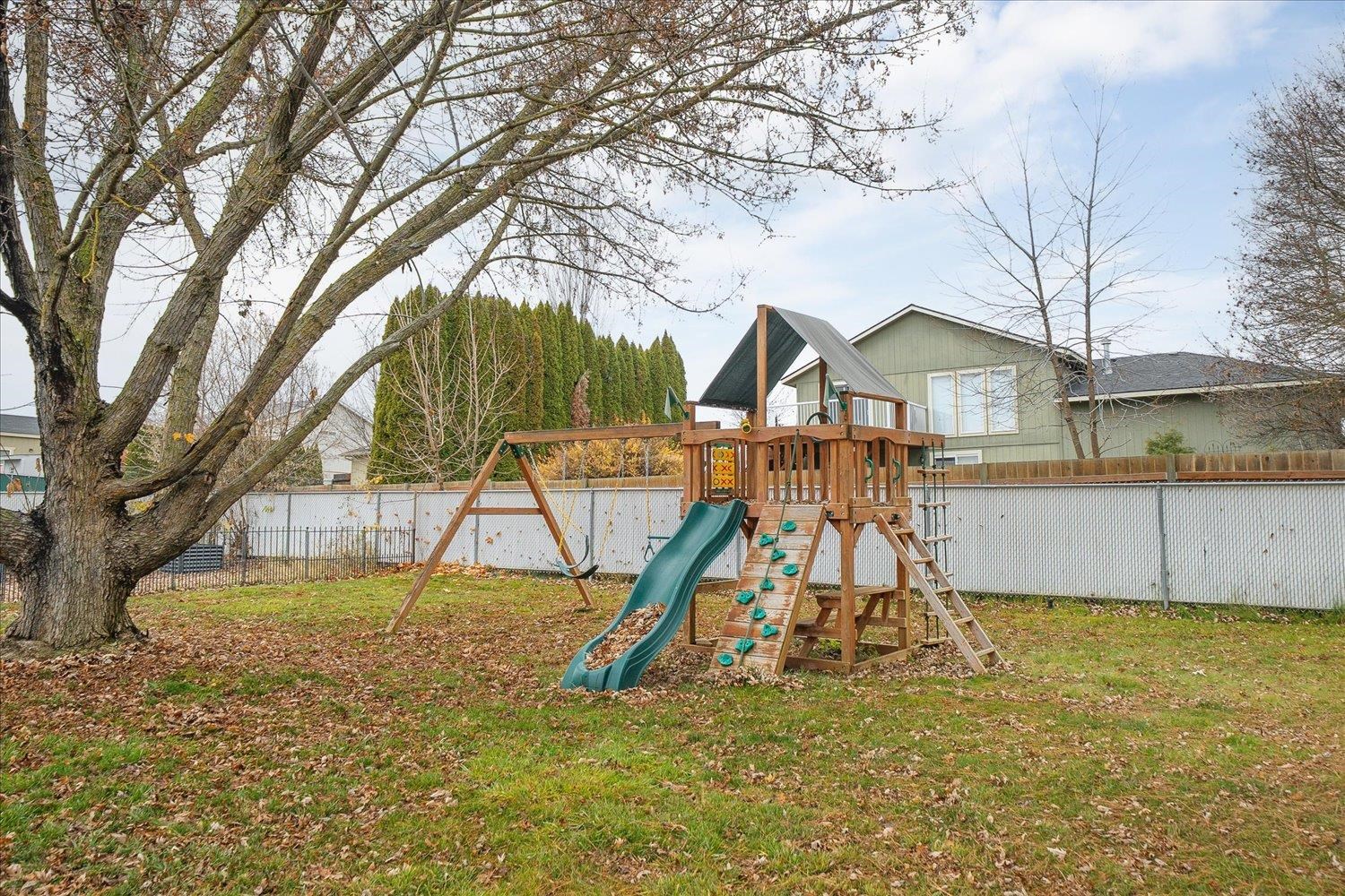 513 East Silver Pines Court Colbert, WA 99005 - Photo 31 of 46