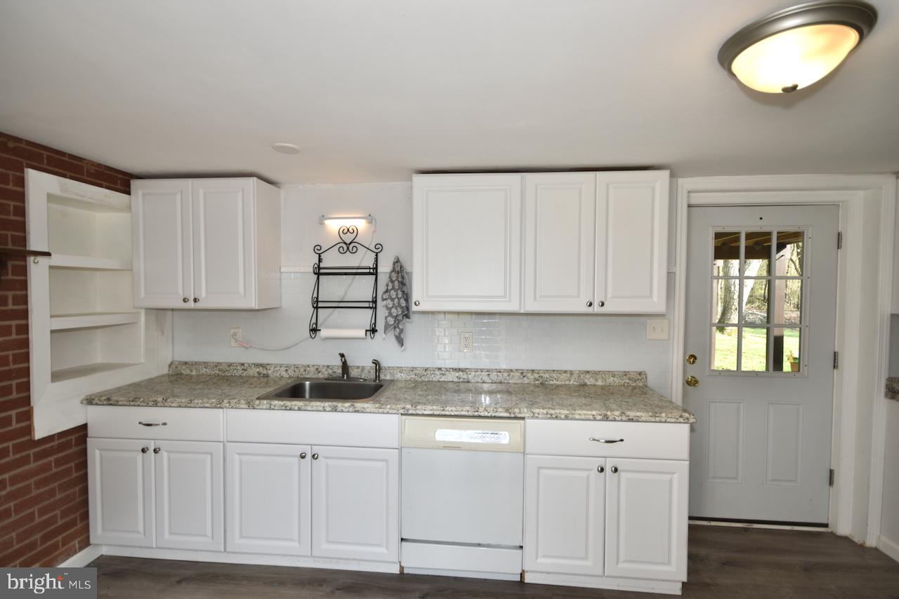 5297 Balls Mill Road Midland, VA 22728 - Photo 22 of 29 Gallery Image 22