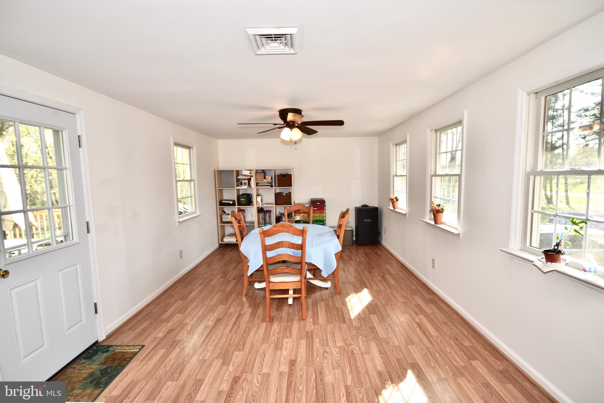 5297 Balls Mill Road Midland, VA 22728 - Photo 8 of 29 Gallery Image 8
