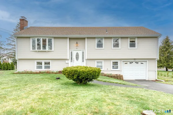 $379,900 | 30 Wendy Lane, New Britain, CT 06053