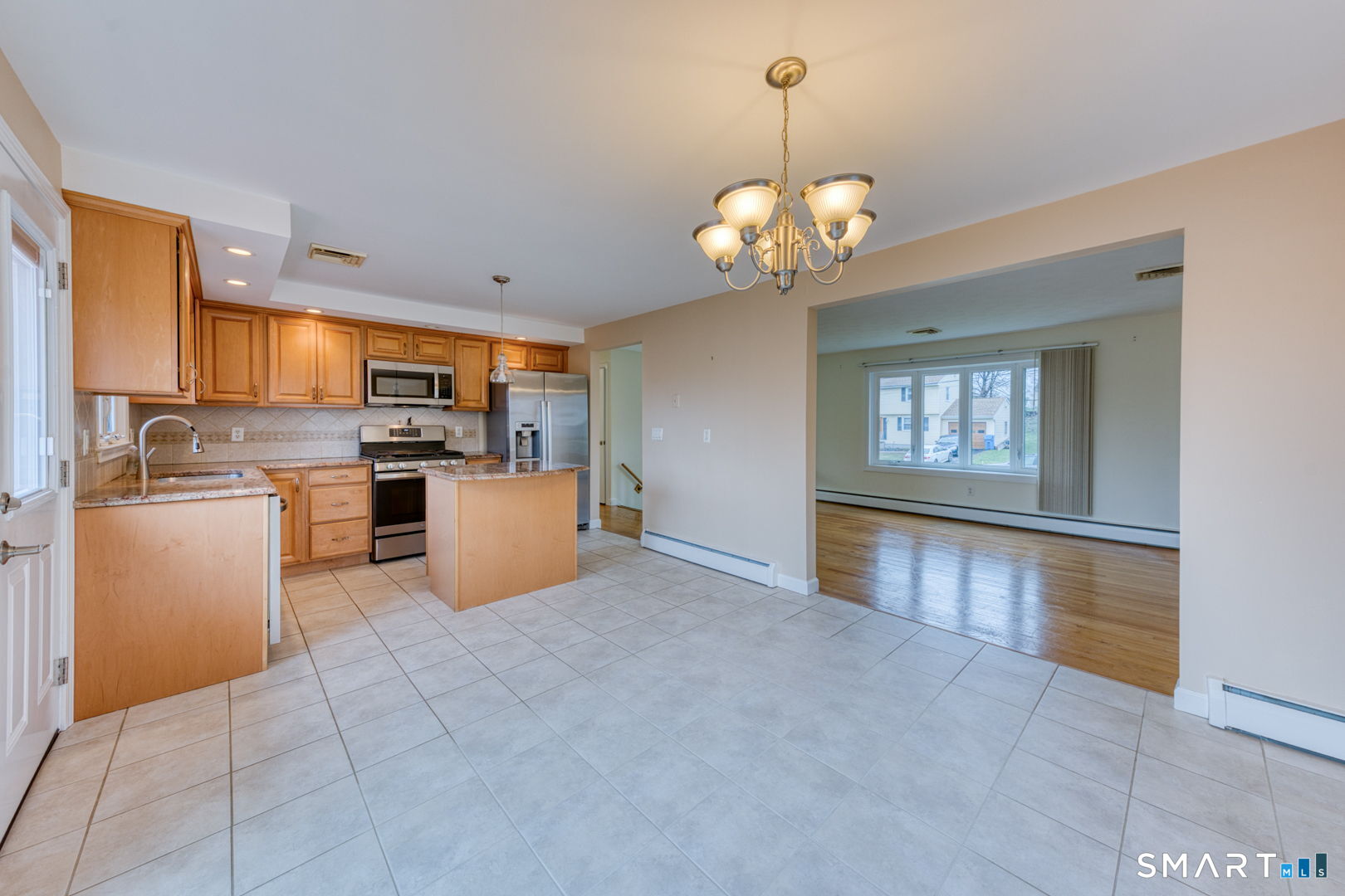 30 Wendy Lane New Britain, CT 06053 - Photo 8 of 40