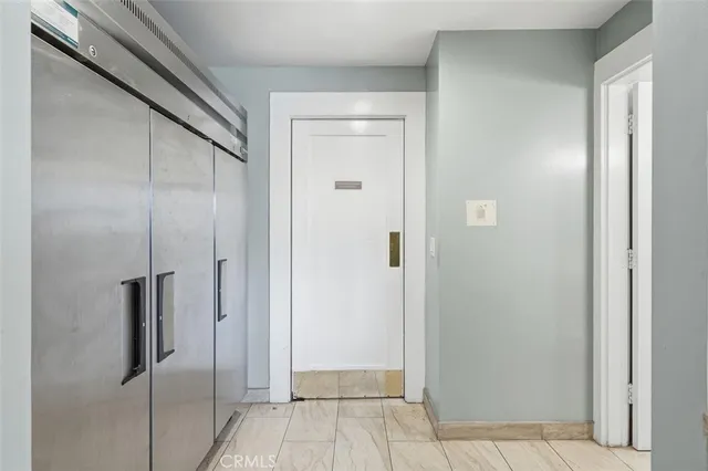 $2,300,000 | 3741 West 27th Street, Los Angeles, CA 90018