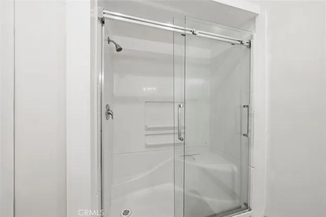 $2,300,000 | 3741 West 27th Street, Los Angeles, CA 90018